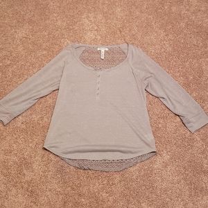 Aeropostale Ladies XL Gray Long Sleeve shirt